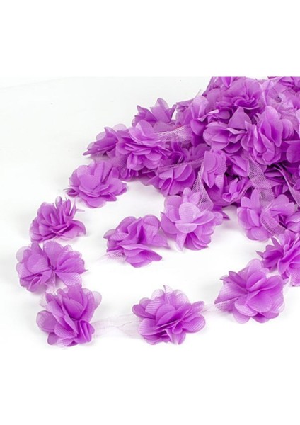 Lila 1m Gül Desenli Lazer Tül Kenar Süsü Şık Kumaş Detay