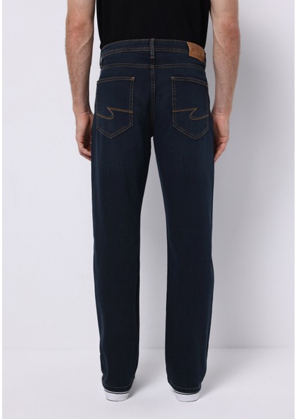 Regular Fit Orta Bel Düz Paça Erkek Koyu Indigo Jean Pantolon fiyatları