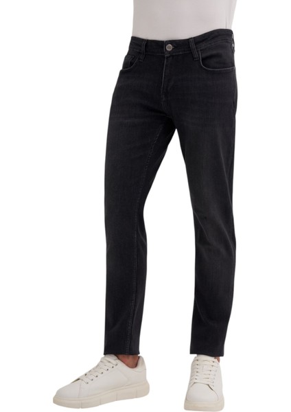 Erkek Taşlı Siyah Dar Kesim Denim Pantolon modelleri