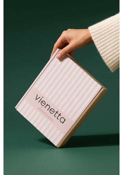 Lüks Kutulu Saten Pijama Takımı – Dantel Kollu, Uzun Kollu, Kore Ipeği Dokulu, Çeyizlik Hediye Seçeneği modelleri