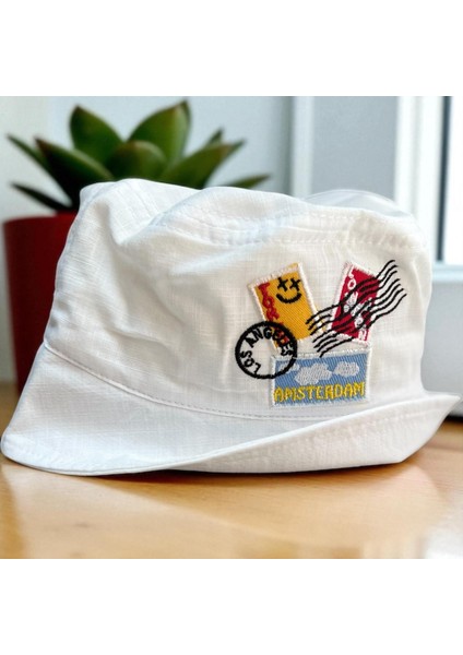 4/8 Yaş Erkek Tokyo Baskılı Fötr ŞAPKA-52CM Beyaz