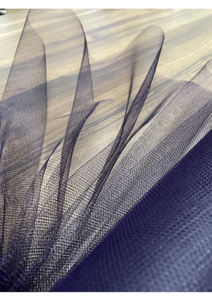 Bej Tüller, Parti ve Davet Süsleri Için Şık Dekoratif Kullanım. fiyatları