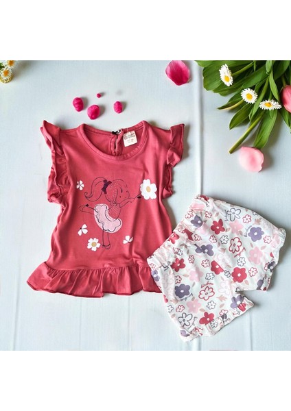 Papatya Baskılı Şortlu Kız Takım Nar Çiçeği