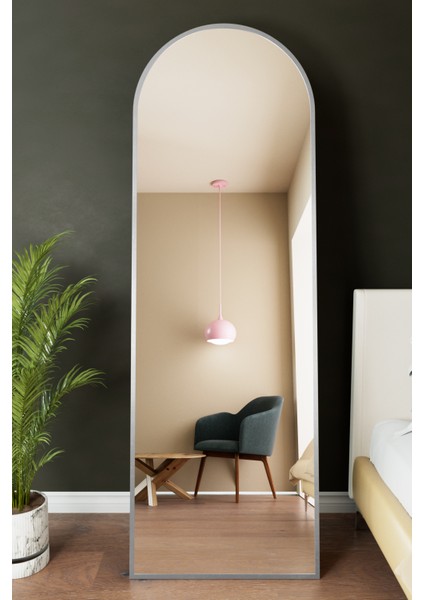 Oval Metal Çerçeveli Ayaklı Influencer Boy Aynası 180X60 cm fiyatları