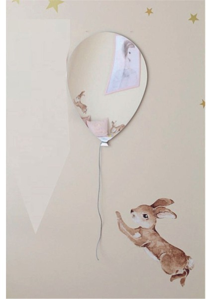 Çocuk Odası Tasarımı Için Şirin Balon Ayna, Akrilik ve Gümüş Detaylı Aksesuar