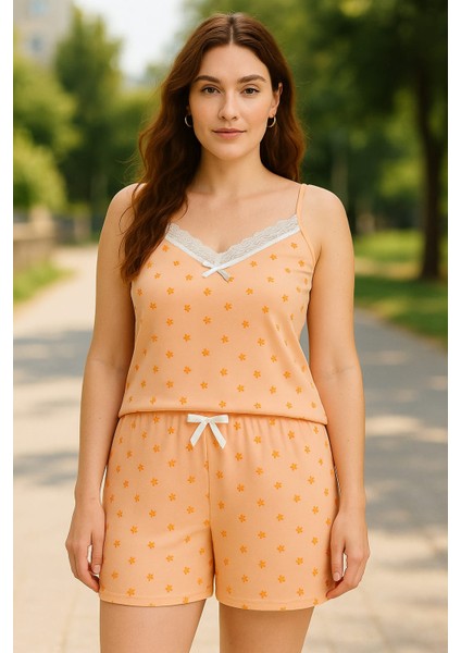 Kadın Büyük Beden Ip Askılı Bluz ve Şortlu Alt Üst Pijama - Geniş Kesim - Ölçüler Ürün Açıklamasında