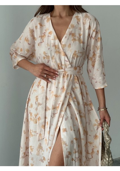 Kruvaze Yaka Çiçek Desenli Kuşaklı Elbise fiyatları