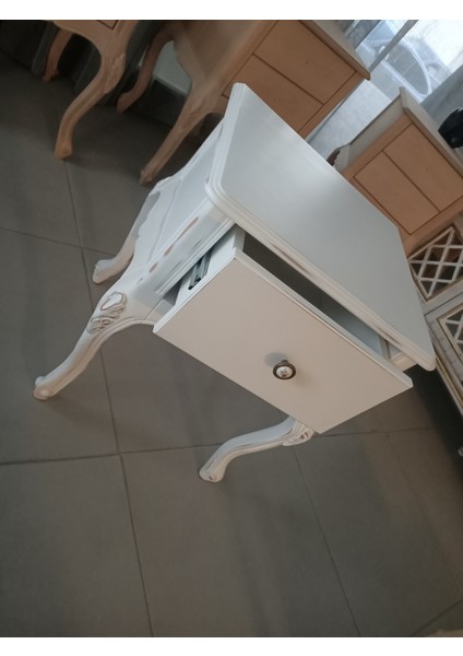 Komodin Eskitme Beyaz (Ağaç) modelleri