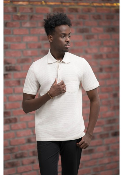 Rahat Kesim Örme Dokumalı Cepli Polo Yaka T-Shirt