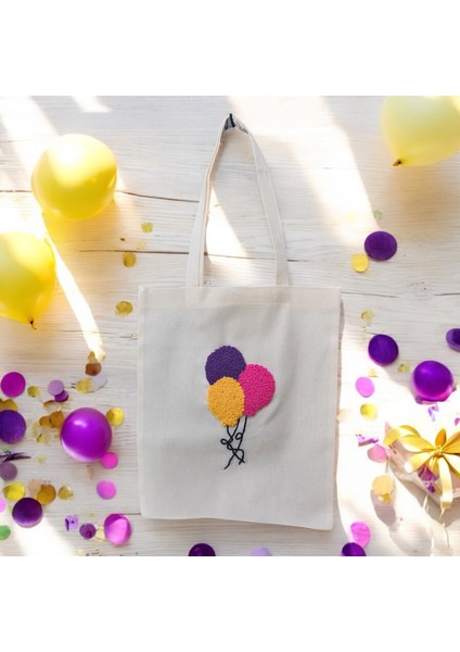 - El Yapımı Renkli Balon Figürlü Punch Bez Çanta – Mor, Sarı Ve Pembe Balon Desenli Bez Omuz Çantası