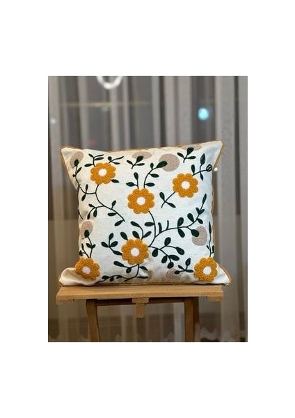 2’li Punch Nakışlı Çiçek Desenli Dekoratif Biyeli Kırlent Kılıfı Punç