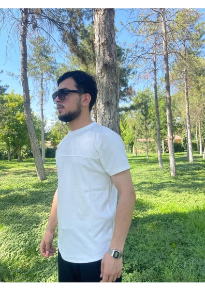 Erkek Regular Fit Yazı Detaylı Basic Tişört