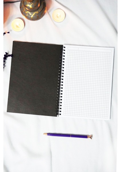 A5 Yaprak Temalı Siyah Kraft Kapaklı Defter - Kareli Defter - 60 Yaprak (120 Sayfa) 15X21 cm modelleri