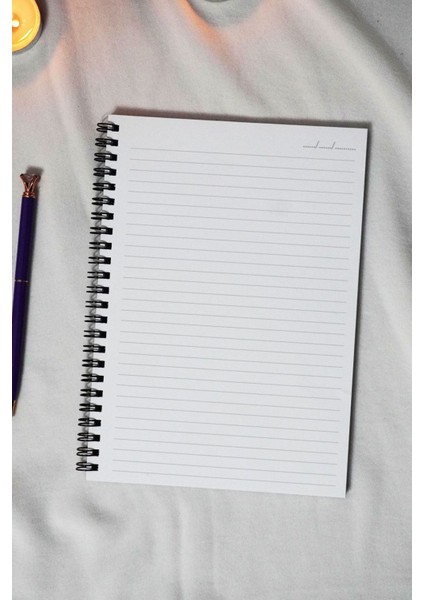 A5 Kuğu Temalı Siyah Kraft Kapaklı Defter - Çizgili Defter - 60 Yaprak (120 Sayfa) 15X21 cm fiyatları
