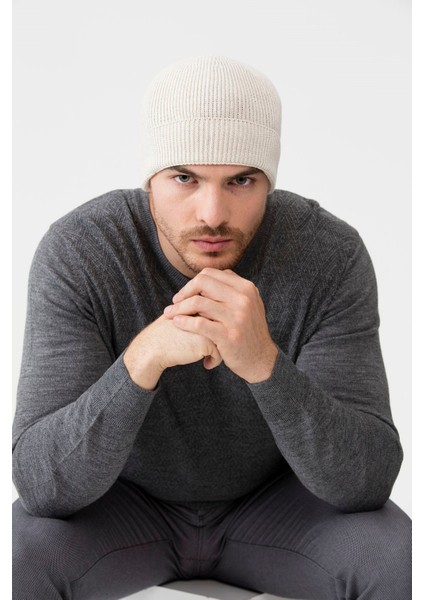 Erkek Yün Bere Bej fırsatları