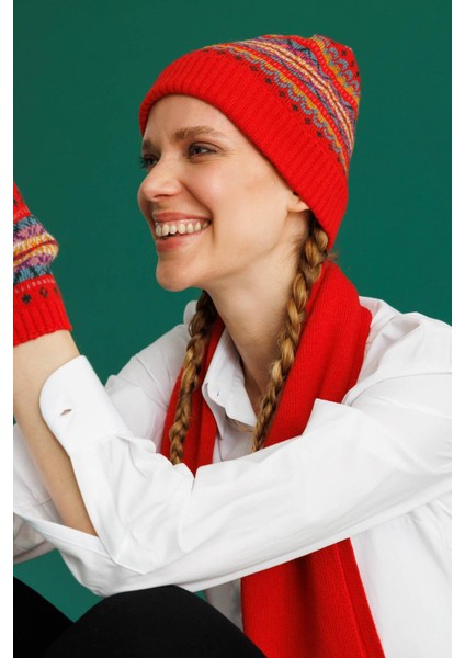 Kadın Jakarlı Yün Bere Mercan fiyatları