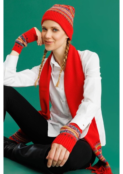 Kadın Jakarlı Yün Bere Mercan fırsatları