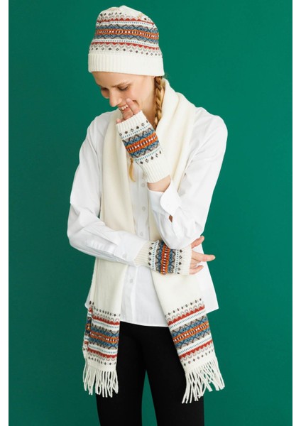 Kadın Kenarları Jakarlı Püsküllü Yün Kaşkol Kemik indirimleri