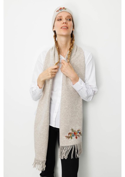 Kadın Tek Yanı Rokoko Nakış Işlemeli Yün Kaşkol V.bej modelleri