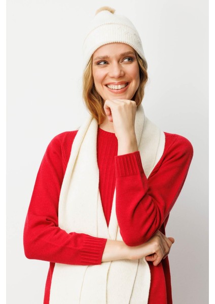 Kadın Simli Jakarlı Püsküllü Yün Kaşkol Kemik fırsatları