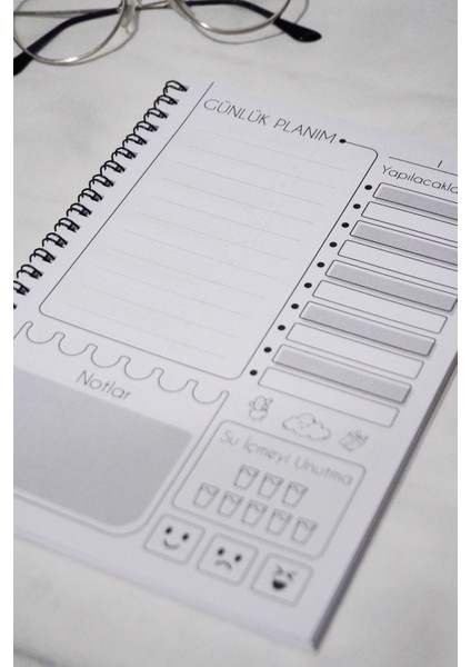 Renkli Desen Günlük Planlayıcı - 90 Sayfa - Tarihsiz Ajanda (A5) Planlayıcı Defter fırsatları