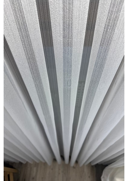 Crystaline Kusursuz Dökümlü Orjinal KAR600 (1x2 Seyrek Pile Dikişli) Tül Perde