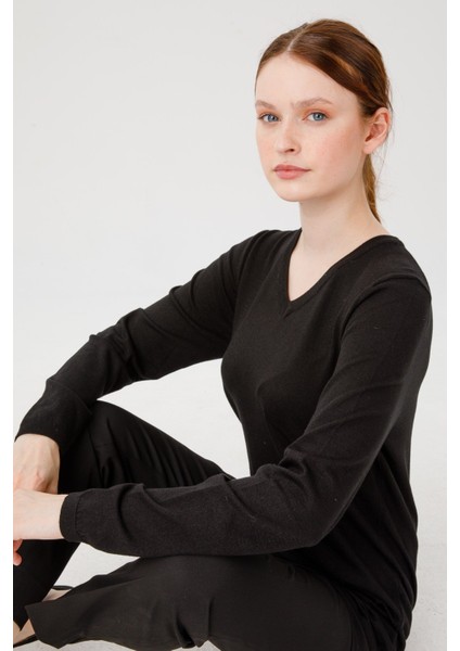 Kadın Ligralı Uzun Kol Basic V Yaka Bluz Siyah