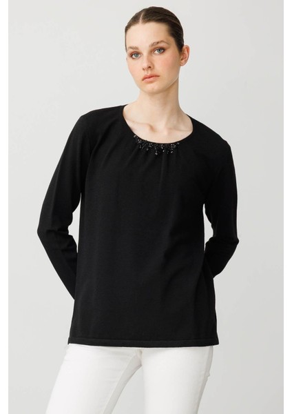 Kadın Sıfır Yaka Dantel Çiçek Işlemeli Ligralı Bluz Siyah
