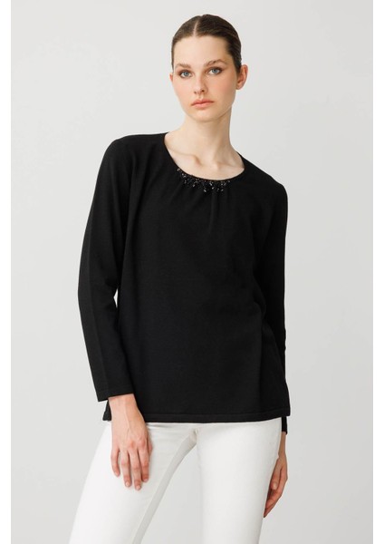 Kadın Sıfır Yaka Dantel Çiçek Işlemeli Ligralı Bluz Siyah indirimleri