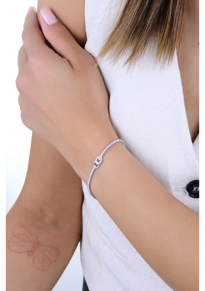 Gümüş Rodyumlu Pırlanta Modeli Zirkon Taşlı Kenetlenmiş Zerafet Su Yolu Bileklik SGTL12907RODAJ modelleri