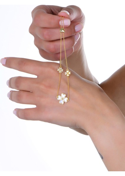 Gümüş Altın Yaldızlı Sedef ve Zirkon Taşlı Kalp Detaylı Asansörlü Yonca Bileklik SGTL12949GOLD