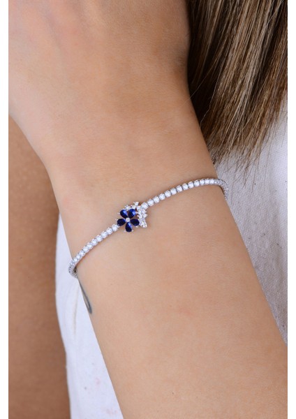 Gümüş Rodyumlu Pırlanta Modeli Safir ve Zirkon Taşlı Bahar Çiçekleri Su Yolu Bileklik SGTL12902LACIVERT