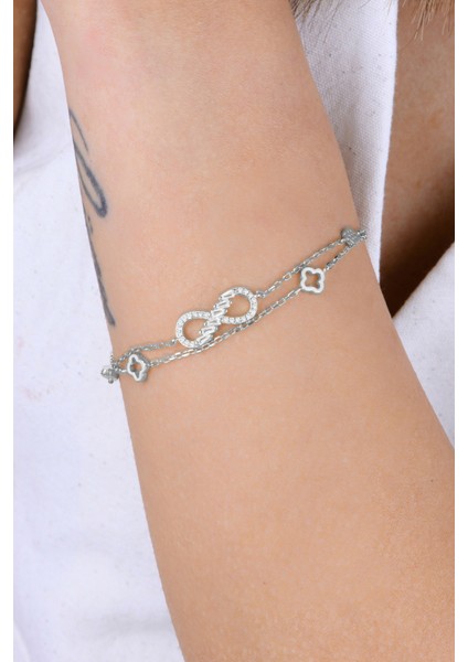 Gümüş Rodyumlu Baget Kesim Zirkon Taşlı Çift Zincirli Sonsuzluk Yonca Bileklik SGTL12935RODAJ modelleri