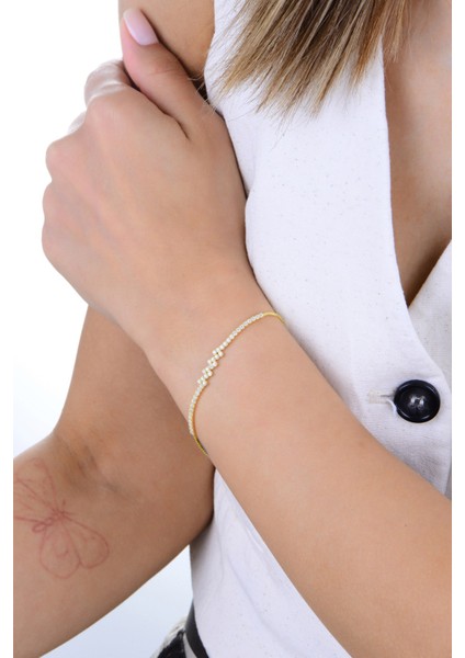 Gümüş Altın Yaldızlı Pırlanta Modeli Zirkon Taşlı Modern Işıltı Su Yolu Bileklik SGTL12906GOLD modelleri