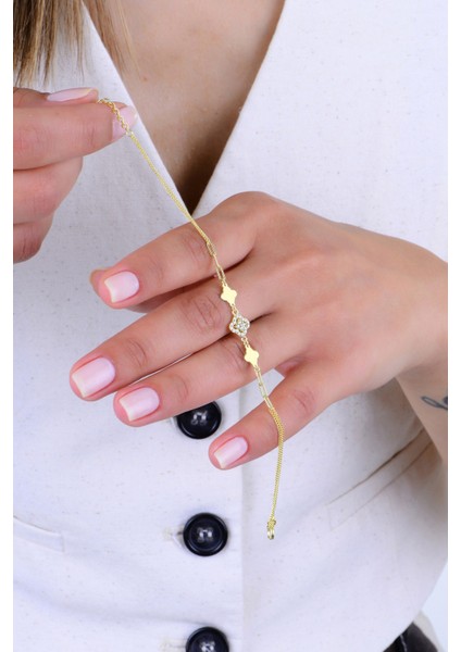 Gümüş Altın Yaldızlı Zirkon Taşlı Ataç Zincir Detaylı Yonca Modeli Bileklik SGTL12918GOLD fiyatları