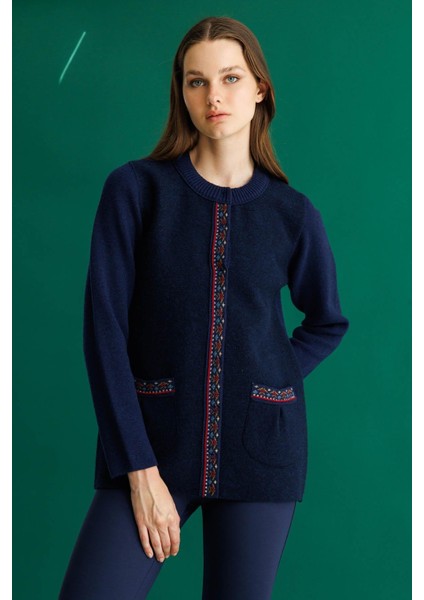 Kadın Sıfır Yaka Önü Keçe Kısa Yün Ceket Y.a Lacivert modelleri