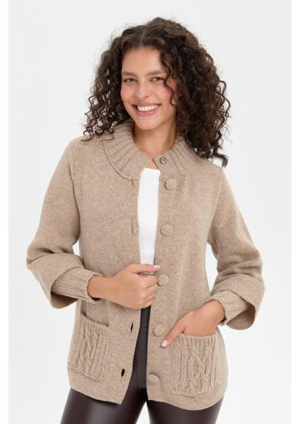 Kadın Dik Yaka Truvakar Kol Kısa Yün Ceket K.bej
