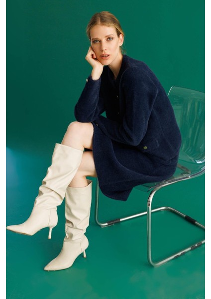 Kadın Sıfır Yaka Metal Düğmeli Afrodit Kısa Triko Ceket Lacivert indirimleri