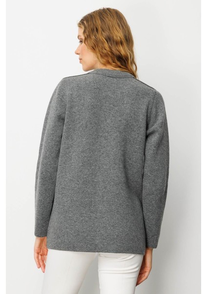 Kadın Sıfır Yaka Önü Keçe Kısa Yün Ceket Füme fiyatları