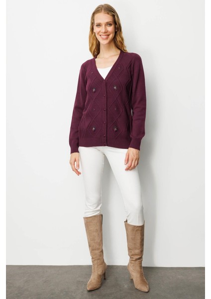 Kadın V Yaka Önü Baklavalı Nakış Işlemeli Hırka Mürdüm fırsatları