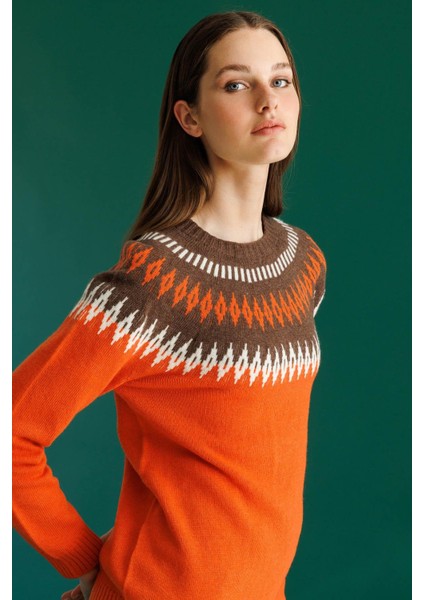 Kadın Sıfır Yaka Robası Baklavalı Yün Kazak Portakal indirimleri