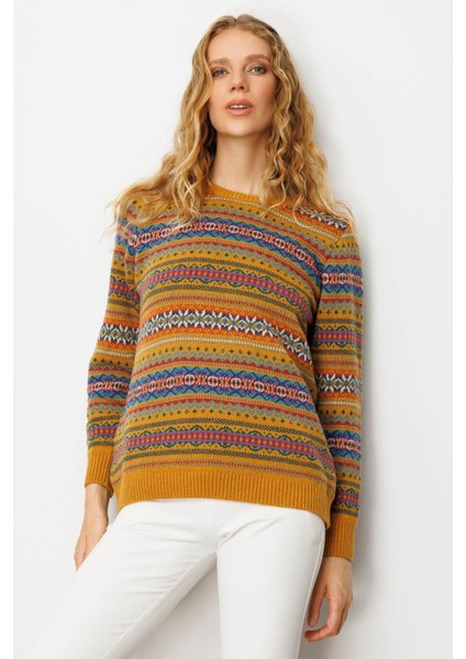 Kadın Sıfır Yaka Komple Jakarlı Yün Kazak Hardal