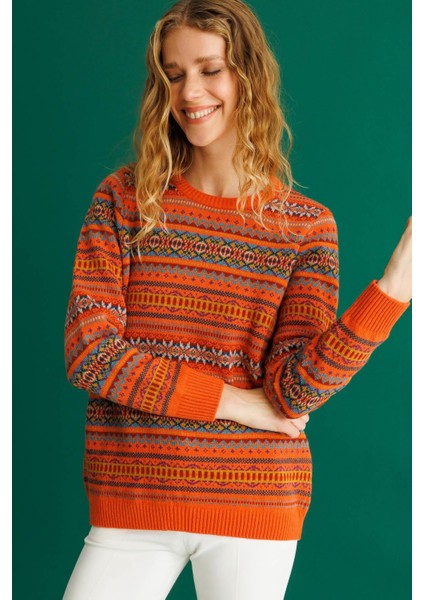 Kadın Sıfır Yaka Komple Jakarlı Yün Kazak Portakal modelleri