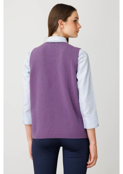 Kadın Sıfır Yaka Cebi ve Yakası Renkli Tığlamalı Yün Süveter Mor fırsatları