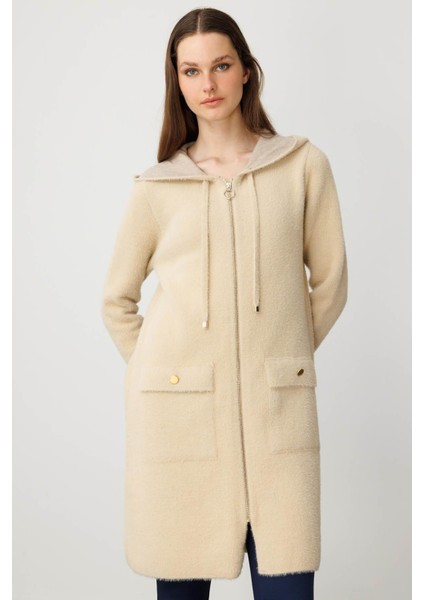 Kadın Kapüşonlu Cebi Metal Düğmeli Afrodit Triko Kaban Bej fiyatları