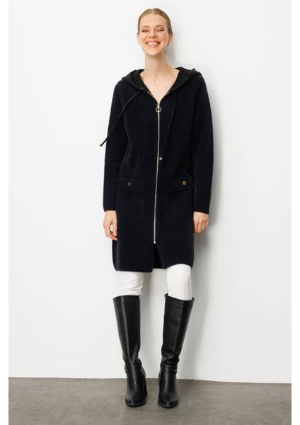 Kadın Kapüşonlu Cebi Metal Düğmeli Afrodit Triko Kaban Siyah fiyatları