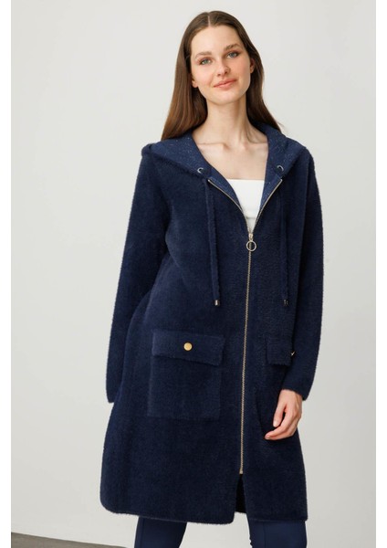 Kadın Kapüşonlu Cebi Metal Düğmeli Afrodit Triko Kaban Lacivert