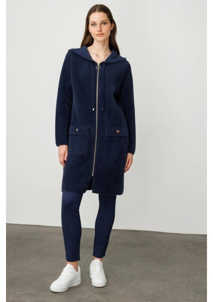 Kadın Kapüşonlu Cebi Metal Düğmeli Afrodit Triko Kaban Lacivert indirimleri