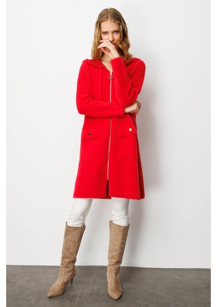 Kadın Kapüşonlu Cebi Metal Düğmeli Afrodit Triko Kaban Y.kırmızı indirimleri