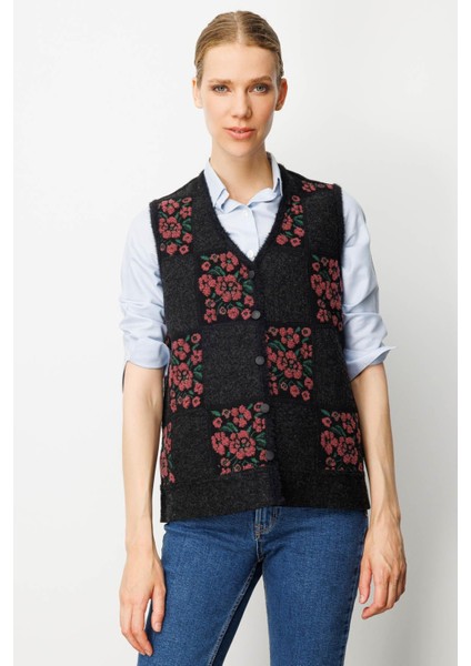 Kadın Pıtırcık Çiçekli Patchwork Keçe Yün Yelek Siyah_g.kurusu